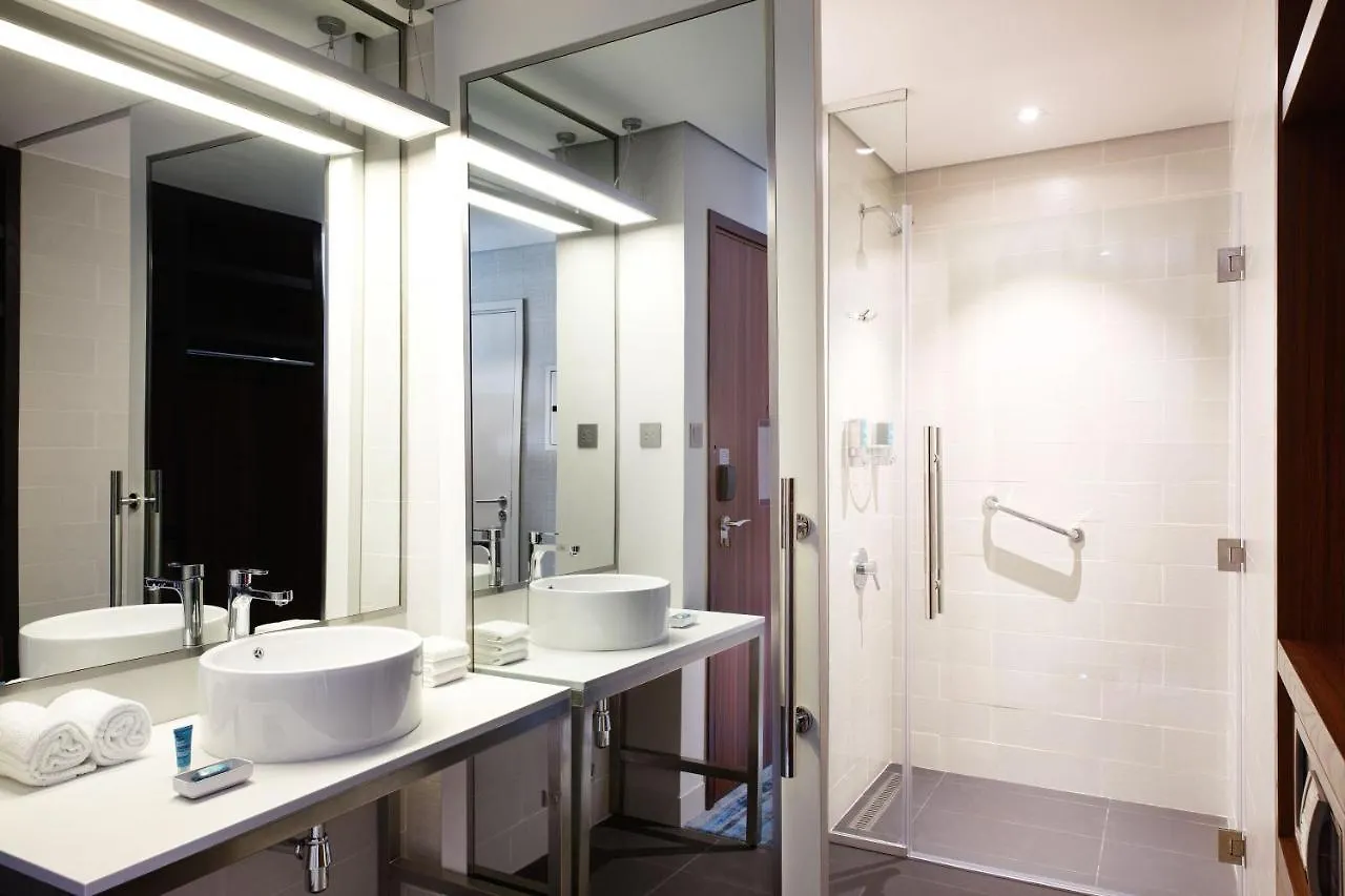 Aloft Dubai South Hotel 4*,